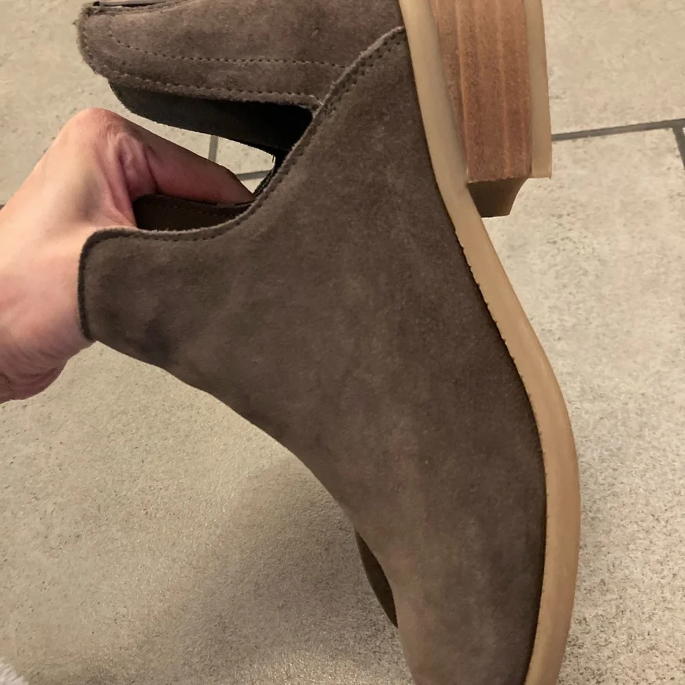 Steve Madden Booties - Picture 8 of 10